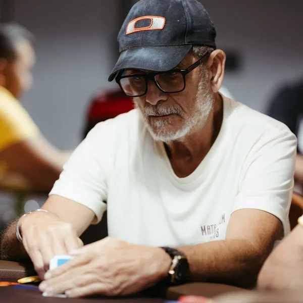 菠菜网站棋牌游戏